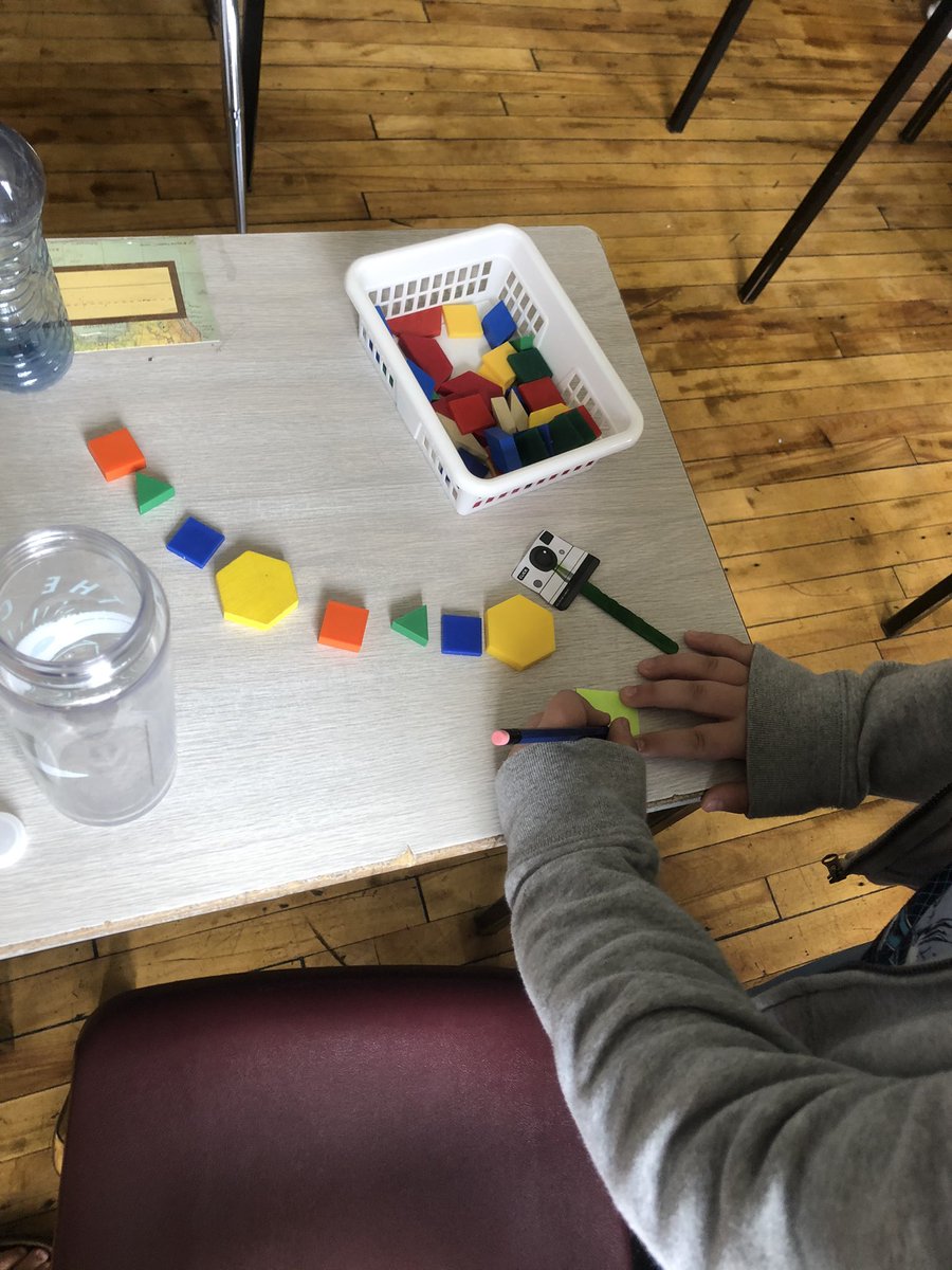 MsEccles's tweet image. Today we made patterns. Then we moved around the room leaving our rule guesses on sticky notes. The kids were engaged and thinking critically! @PisekKelly @BradMayhew5 @dsbn @powthorold @PoWThoroldPS @TeatherBoard @mallorymilton #mathteaching #gradetwomath
