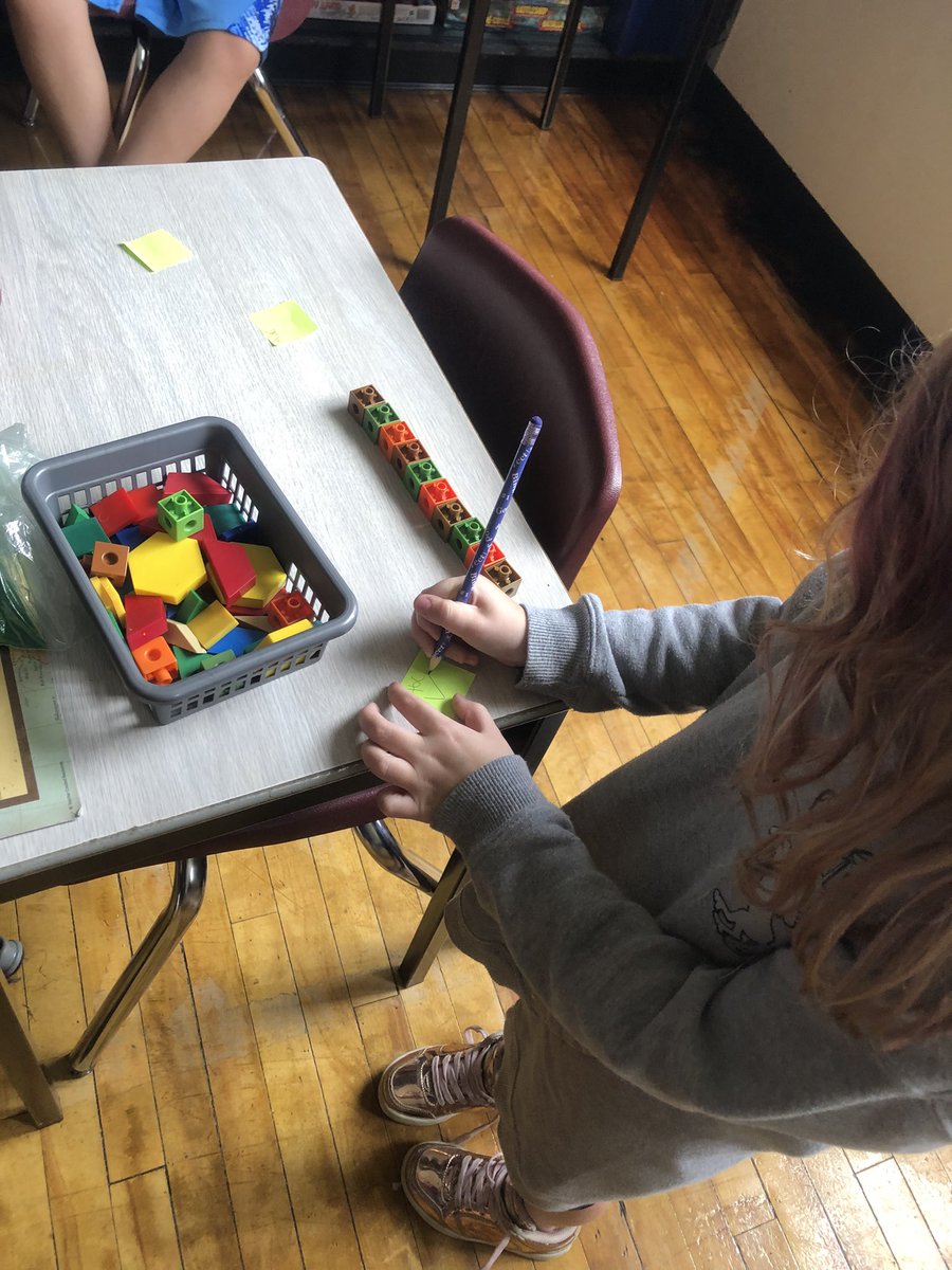 MsEccles's tweet image. Today we made patterns. Then we moved around the room leaving our rule guesses on sticky notes. The kids were engaged and thinking critically! @PisekKelly @BradMayhew5 @dsbn @powthorold @PoWThoroldPS @TeatherBoard @mallorymilton #mathteaching #gradetwomath