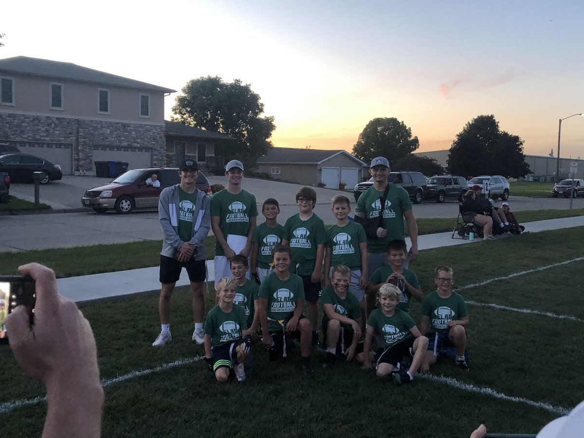 Finding_Meno's tweet photo. Congrats to the Packers winning the flag football championship. Great game to ref and it’s been a fun 5 weeks. https://t.co/8SFUUFGsH8