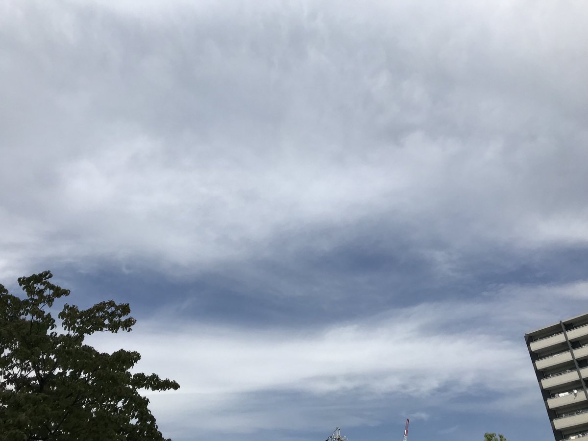 おはようございます。今朝の名古屋は薄曇りですが、残暑が厳しくなりそうです。ヤスイ質店、今日も元気に営業しています！
yasui78.com