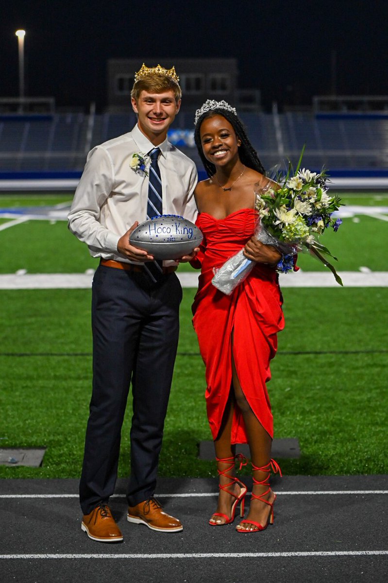 Congratulations to our King and Queen! Hayden Huntley &amp; Mary Oriho 
#GoWolves