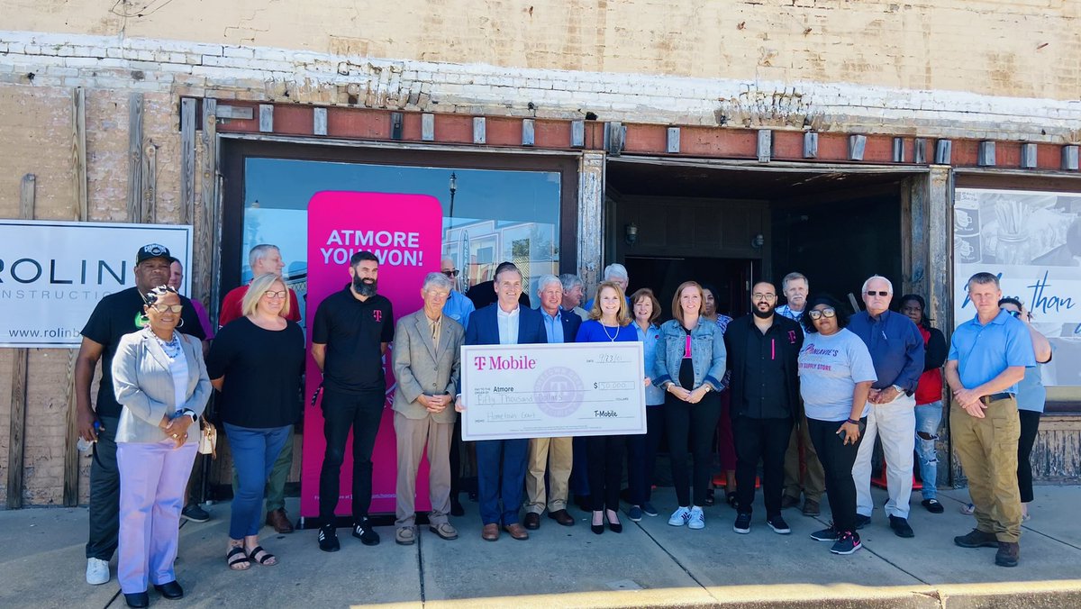 Fady Nessim (@egyfadyus) on Twitter photo Huge congratulations to the city of Atmore, AL ! <a href="/TMobile/">T-Mobile</a> <a href="/MikeSievert/">Mike Sievert</a> <a href="/JonFreier/">Jon Freier</a> is here to show some serious love to Rural cities #SMRA <a href="/JohnStevens_/">John Stevens</a> #SouthUnited <a href="/jstn692/">Justin Burnett</a> #FLPanhandleAlabamaGenrator <a href="/MitchClabeaux/">Mitch Clabeaux</a> !! Huge congratulations to the city of Atmore, AL ! <a href="/TMobile/">T-Mobile</a> <a href="/MikeSievert/">Mike Sievert</a> <a href="/JonFreier/">Jon Freier</a> is here to show some serious love to Rural cities #SMRA <a href="/JohnStevens_/">John Stevens</a> #SouthUnited <a href="/jstn692/">Justin Burnett</a> #FLPanhandleAlabamaGenrator <a href="/MitchClabeaux/">Mitch Clabeaux</a> !!