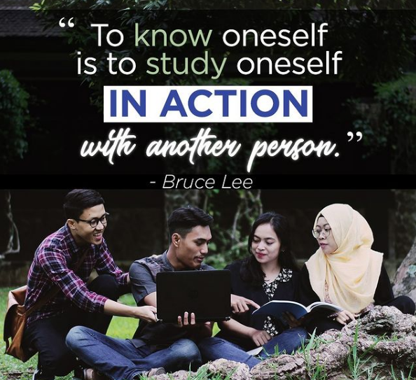 Top_scholars101's tweet photo. 🤝 How we treat others is the key to how we live our lives. Be kind to others and you'll be a better person for it!#Bama #CofC #michiganstateuniversity #UCLA #metrostate #riceuniversity #IUP #georgiatech #georgemasonuniversity #quotesforher #quotestoinspire https://t.co/2ZObMWd061