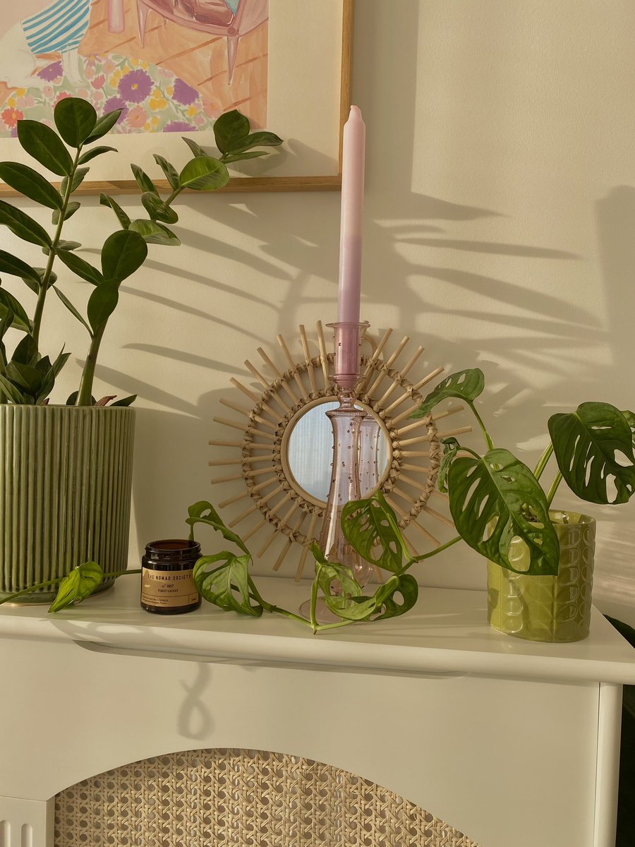 stayinginstudio's tweet photo. The new Pink bubble candle stick with Ombre candle looking gorgeous 💕 https://t.co/Kwj9YCYPcG
#smallbusiness #shopify #homedecor #interiordesign #decorstore #giftideas https://t.co/qzE4qJXWv8
