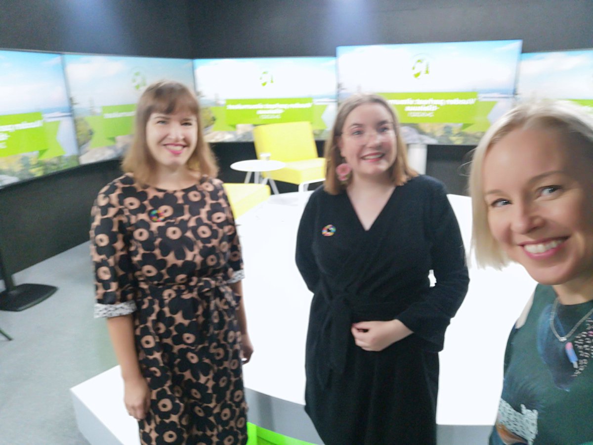 Hetken päästä käynnistellään <a href="/valtioneuvosto/">Valtioneuvosto | Statsrådet</a>'n kanslia ja <a href="/MotivaOy/">Motiva</a> Vuoden parhaat sitoumukset @sitoumus2050 tilaisuus! Palkittavien lisäksi @HelenaKyrki  kertoo <a href="/EspooEsbo/">Espoon kaupunki</a>'n kestävän kehityksen työstä. 🌱🌎 #kestäväkehitys #Agenda2030