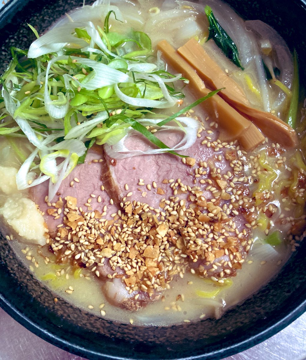 ginparou_obi's tweet photo. 香ばし塩らぁめん(^ ^)

#銀波露　#帯広　#ラーメン
#炒飯　#餃子　#帯広テイクアウト https://t.co/lhFJck4UXa