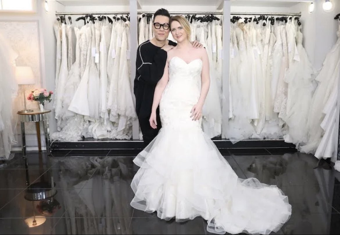 temptempy_'s tweet photo. Over on #weddingindustrynews - when we worked with Gok Wan #gokwan #weddingdresses #bridalstyle https://t.co/6eKnBPZuaA