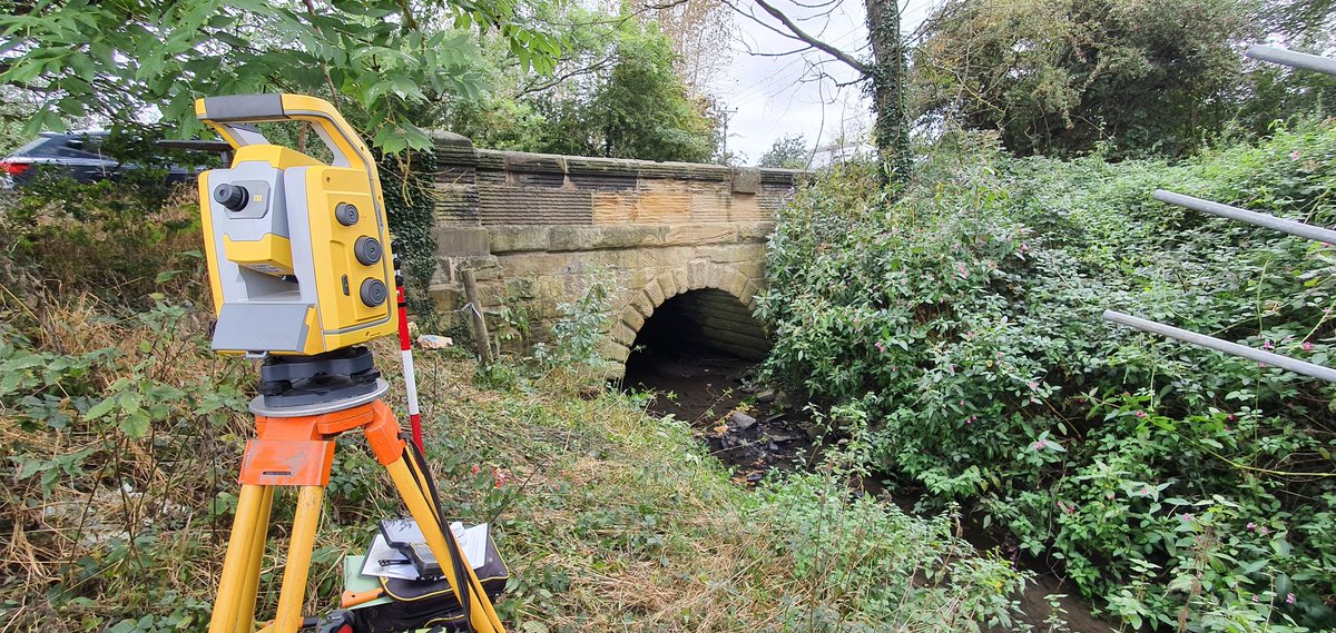 MarkMcC1000's tweet image. Finishing up a large channel survey in South Yorkshire this week. More phosphate samples collected to support @StormGeomatics build a picture of pollution across the UK. Couldn't resist some time on the slopes in the evening too! #flooding #fakesnow #surveying