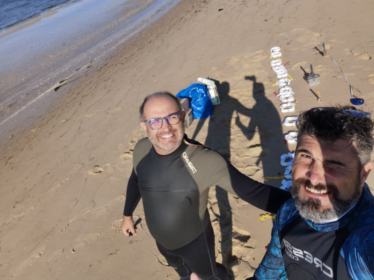 GuibertIsis's tweet photo. One more site for the #SedBiome project! Dr. Gonçalo and his team deployed yesterday our frames in Portugal! Thanks for being part of this great project ! #Microbiome #MarineBiology @BlueBioValue @SImarineGEO @stable_isodope https://t.co/RJ1HD6oGAj