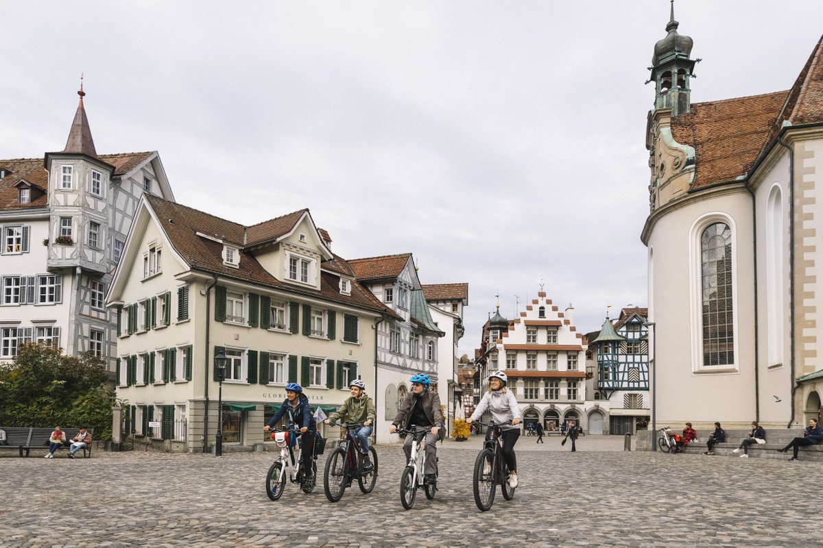 MySwitzerland_e's tweet photo. #ExcursionTip: Passing through St.Gallen on two wheels? On the 2.5-hour mini e-bike tour in @sgbtourismus you’ll pass by well-known and unknown sights. Book now: https://t.co/gQgKyORmK3
#SwissCities https://t.co/j9E3wCOibA