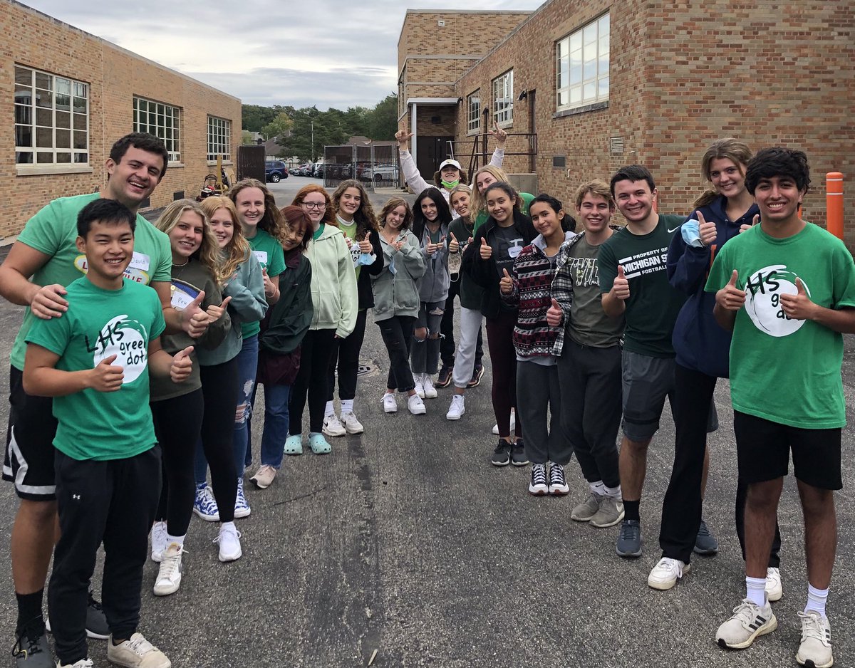 9/23/21 Green Dot Bystander Trainees!! These 19 came together for a really cool day of active learning and growing their prevention skills. #D128DARING @LHS128Principal <a href="/District128/">District 128</a>