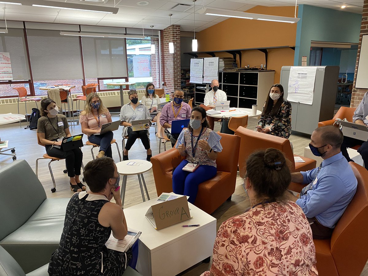 DrAPease's tweet photo. I love this fishbowl shot - “Balancing teacher & student voice.” The inner-circle leans in…the outer circle engages through a backchannel chat. #WeAreChappaqua #ChapPDTeam #Excel540 #PDDoneDifferently @madefranca7B @mitchellHGHS @Mr_NClair https://t.co/d5wAjMV9ZV