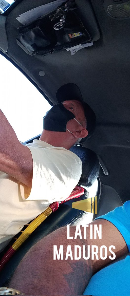 latin2021's tweet photo. Me ligue a este taxista bien rico y tiene buena polla https://t.co/w2gEmZanj2