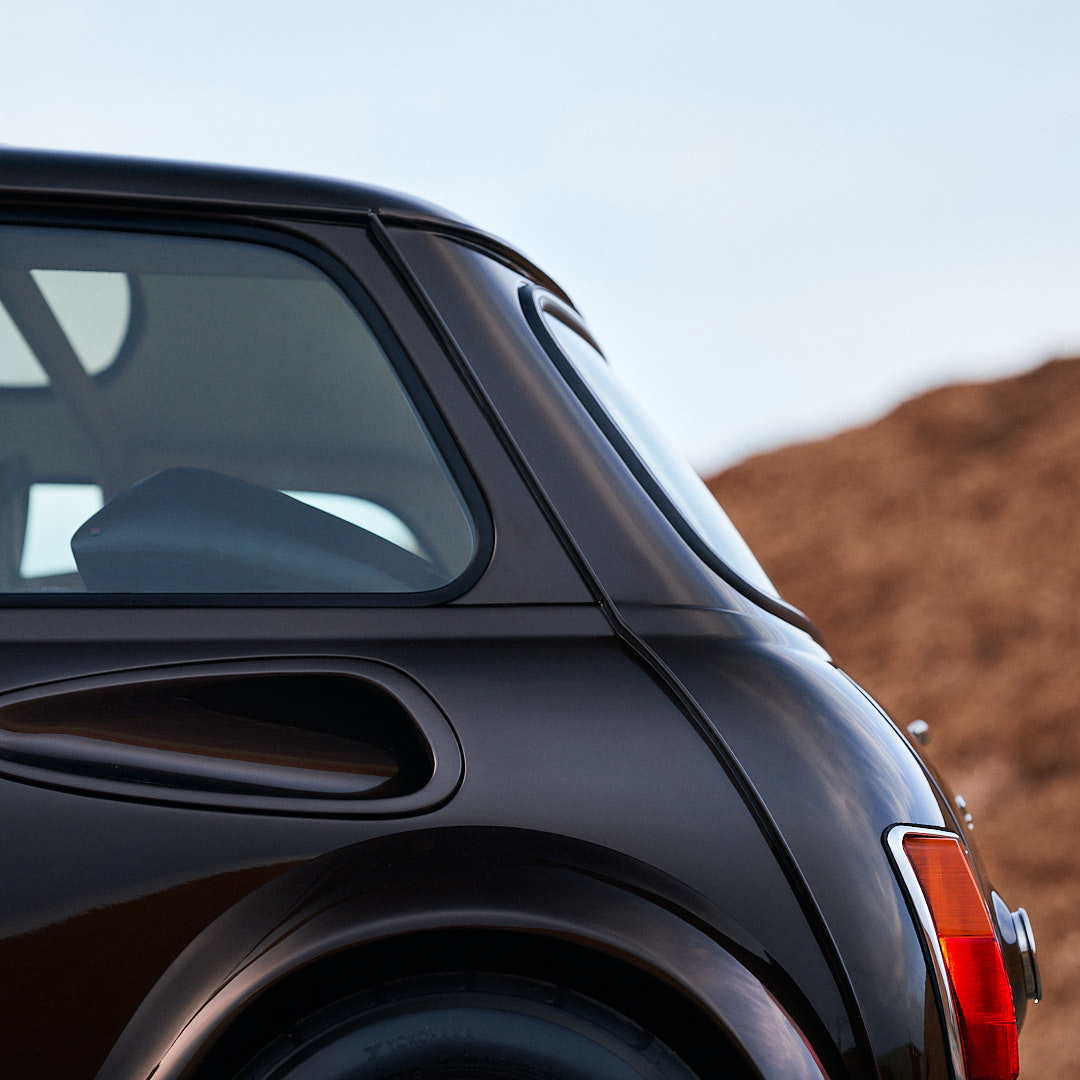 SpectreVehicle's tweet photo. The intake scoop.
#spectretype10 #intake #aerodynamics #wheelarch #fenderflares #classicmini #austinmini #sportscar #widebody #midengine #restomod https://t.co/ev8FI2IFO3