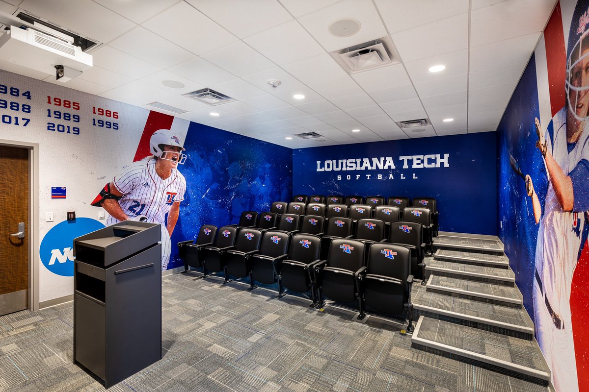 TimBrandonArch's tweet photo. Project spotlight - Louisiana Tech University Women’s Athletic Facility for softball and soccer! This state of the art project consists of a new soccer and softball stadium along with an athletic facility connecting the two programs. #architecture #latech #soccer #softball https://t.co/kqS7HmmzPc
