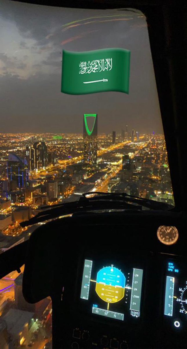 mryousef01's tweet photo. #بطل_المرحلة سماء بلادي 🌙🇸🇦 https://t.co/IaAhuTGx6c