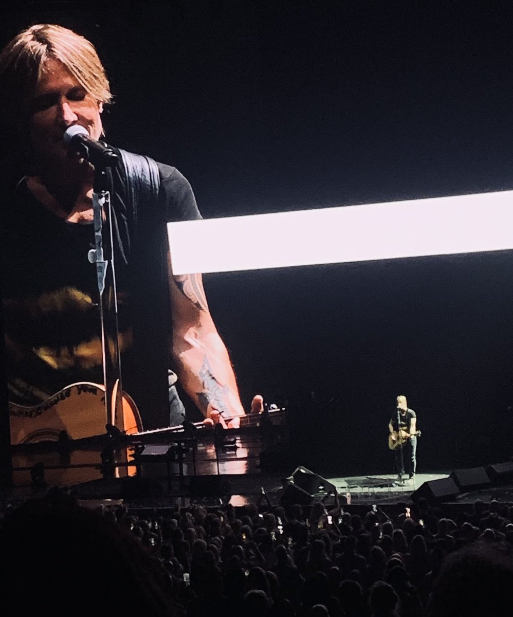 First live concert with ⁦<a href="/juanDring_ruby/">Ruby</a>⁩ in 2021. Fantastic two hours with ⁦<a href="/KeithUrban/">Keith Urban</a>⁩! #livemusicisback   Great evening in Las Vegas