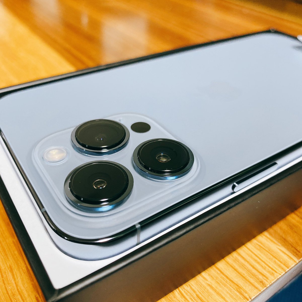 Chya_'s tweet image. 届いてるー！
#iPhone13pro