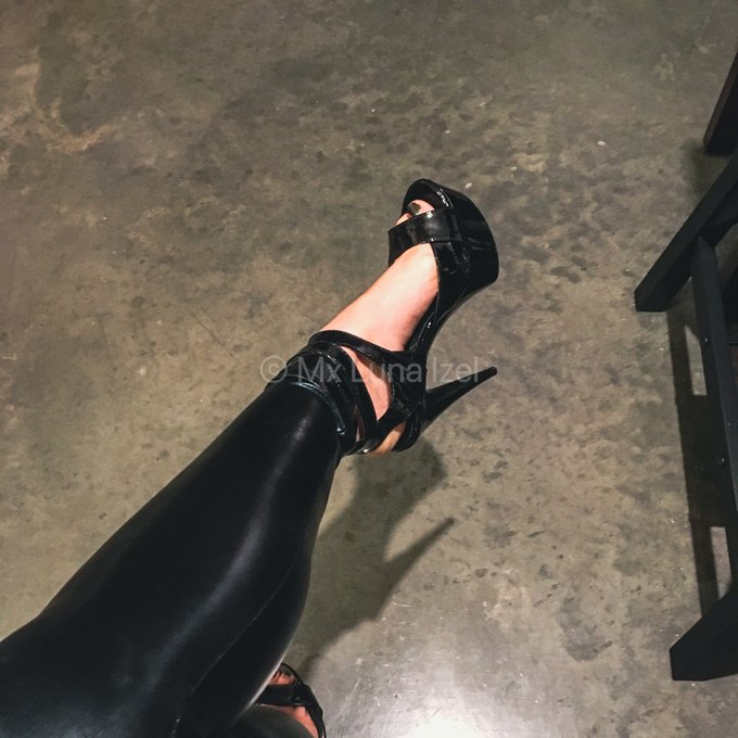 Oh, fun! Thank you, @Kaya_Anais. I nominate: @GoddexxDaphne  @god_yes_cash  @mxstresscleo  @BunnyBBW<a class="tags" target="_blank" title="On Twitter" href="/?out=eyJ0eXAiOiJKV1QiLCJhbGciOiJIUzUxMiJ9.eyJpYXQiOjE3MjYyMzEzODAsImlzcyI6InR3cG9ybnN0YXJzLmNvbSIsIm5iZiI6MTcyNjIzMTM4MCwiZXhwIjoxNzU3NzY3MzgwLCJyZWRpcmVjdF91cmwiOiJodHRwczovL3R3aXR0ZXIuY29tL0theWFfQW5haXMifQ.AXMwEt1BcmFToabRYCk3m-NnwjCsdr7f2KkBFdnDOuIPxHcadZGzH8U7XGDYmVGqKfInJkn2_FJ7AXymOiSH8A">@Kaya_Anais</a><a class="tags" href="/tag/goddexxdaphne">@goddexxdaphne</a><a href="/tag/manyvids"class="tags"><span>#manyvids</span></a>
