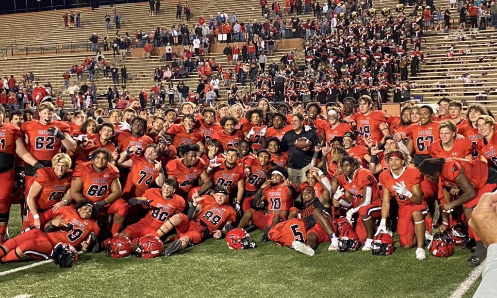 THS_FB's tweet photo. Now thats how you open up district! With a 47-6 victory over PD your Rebels move to 4-1 overall 1-0 in district. The win also gave Coach Plunk his 100th win! #RebelStrong #OneGoal https://t.co/rILsAkO8pG