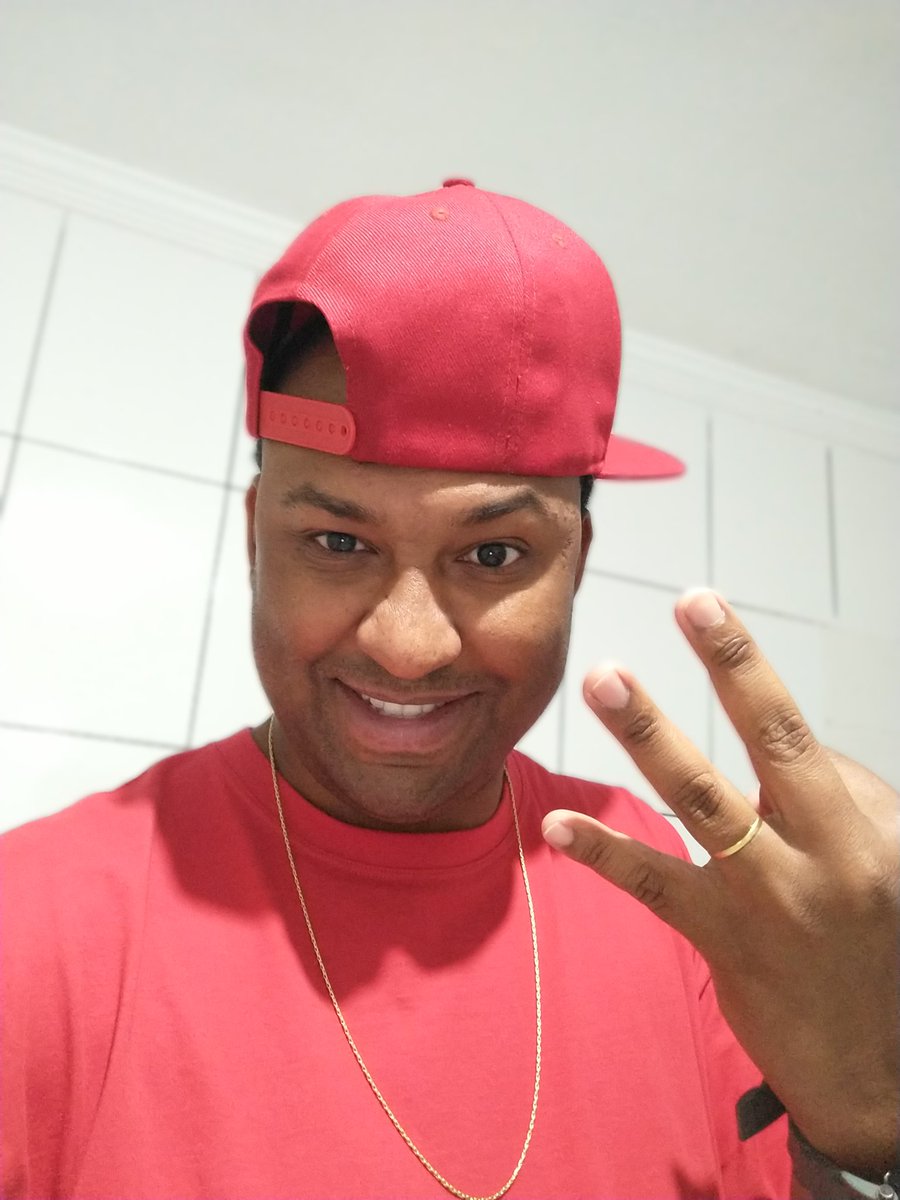 RobsonNegao90's tweet photo. Obrigado Senhor Por Mais Um Ano de Vida.

Tú És Fiel!!!!

Obrigado a Todos os Familiares e a Todos que Me Acompanham.

Jesus Continue abençoando Grandemente a Vida de Cada Um de Vocês Tmj Rapaa!!!!

#felizaniversario #gratidão #obrigadodeus #niver #maisumanodevida #deusabencoe https://t.co/e6sVLXFzQB