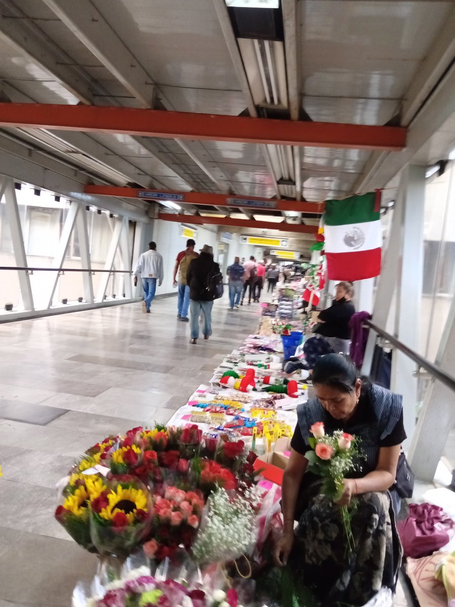 Carlos Rivero G tweet media