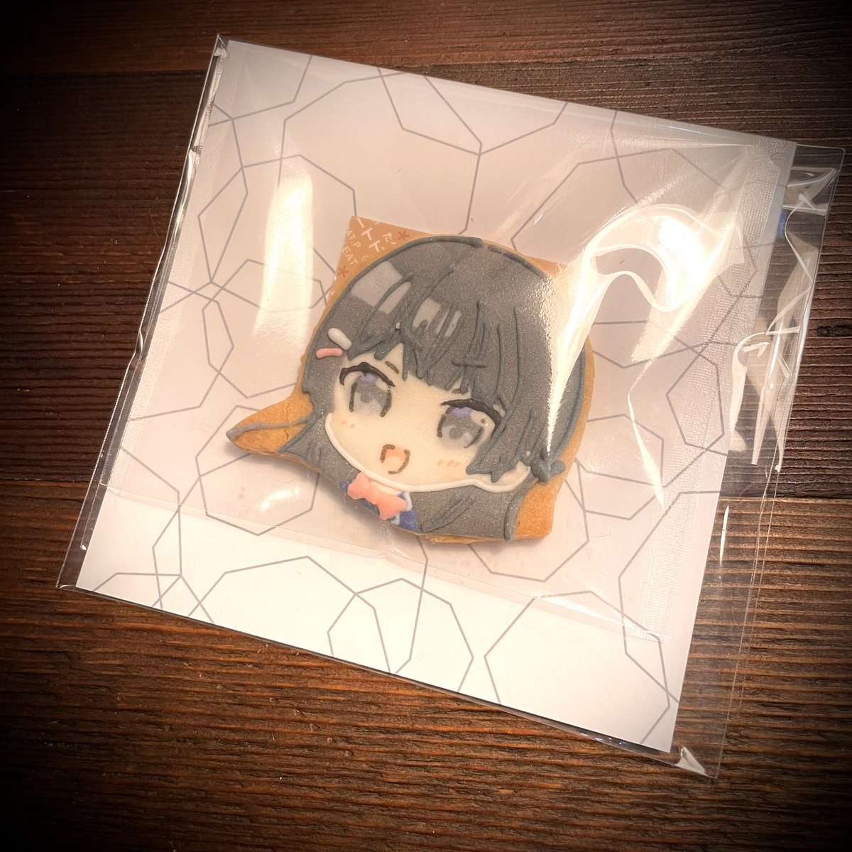月ノ美兎 「委員長の誕生日なのでもったいなくて食べれなかった委員長を食べます…おめでとうござ」|おしおしお㊗️初画集&しかのこ4巻2/16発売のイラスト