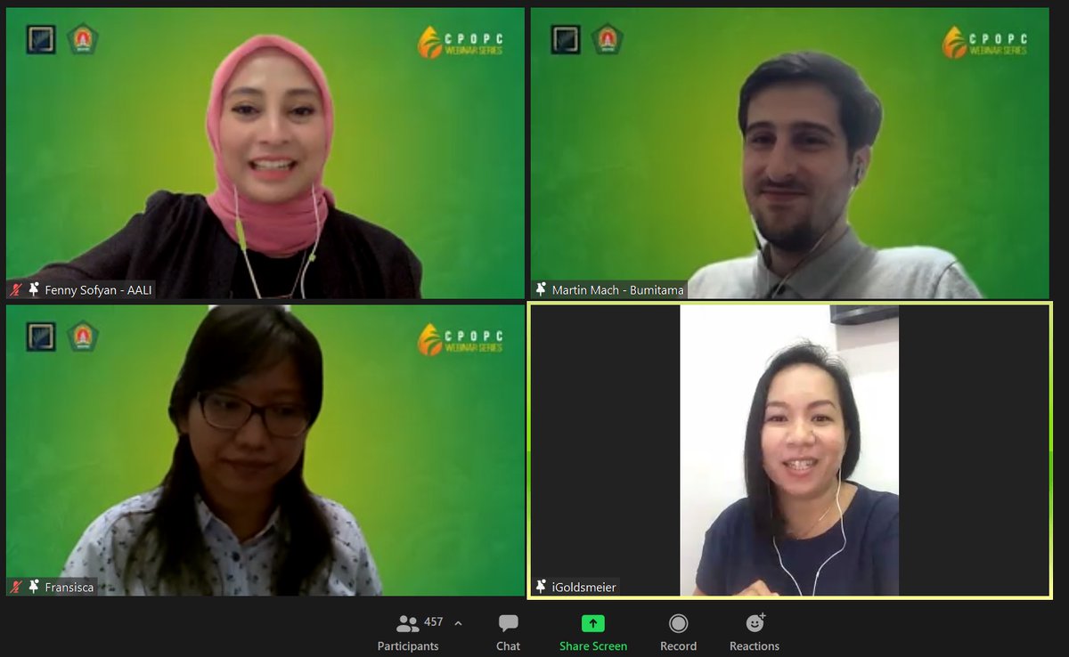 CPOPC_NET's tweet photo. "As farmers, we are at the front liners in the palm oil industry. We are the ones who see the reality of the industry in contrast to the negative news on media.” Maria Goldameir @goldsmeier - Millenial, Oil Palm Smallfarmer🌴 #sustainablepalmoil #palmoilsmallholders https://t.co/xRVPzFPTIP