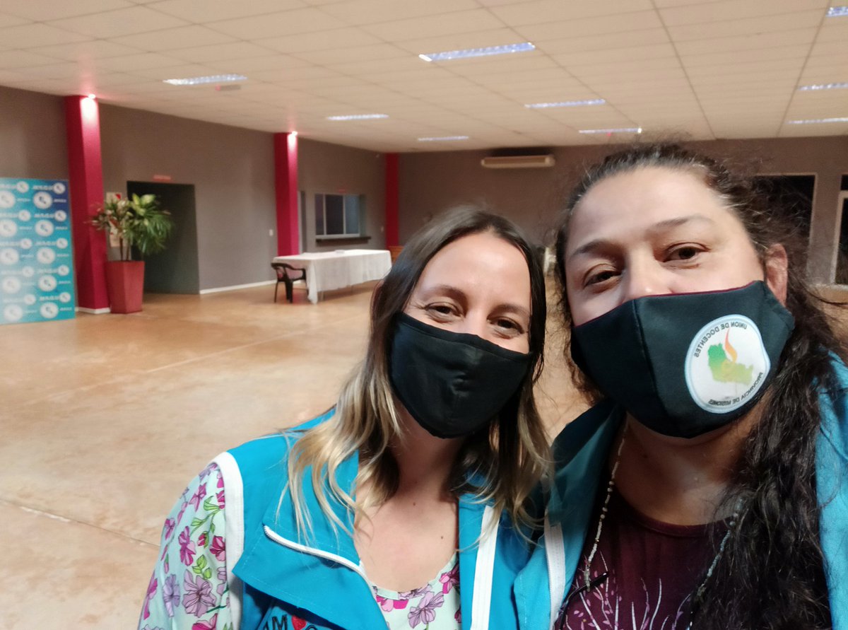 cecimerlo05's tweet photo. Excelente reunión de delegados escolares 2021en la departamental de Alem dónde se aclararon algunos puntos y se le dió la bienvenida. Gracias CD por estar @Gladysmdasilva @grillo141 https://t.co/xwYb3sjnot
