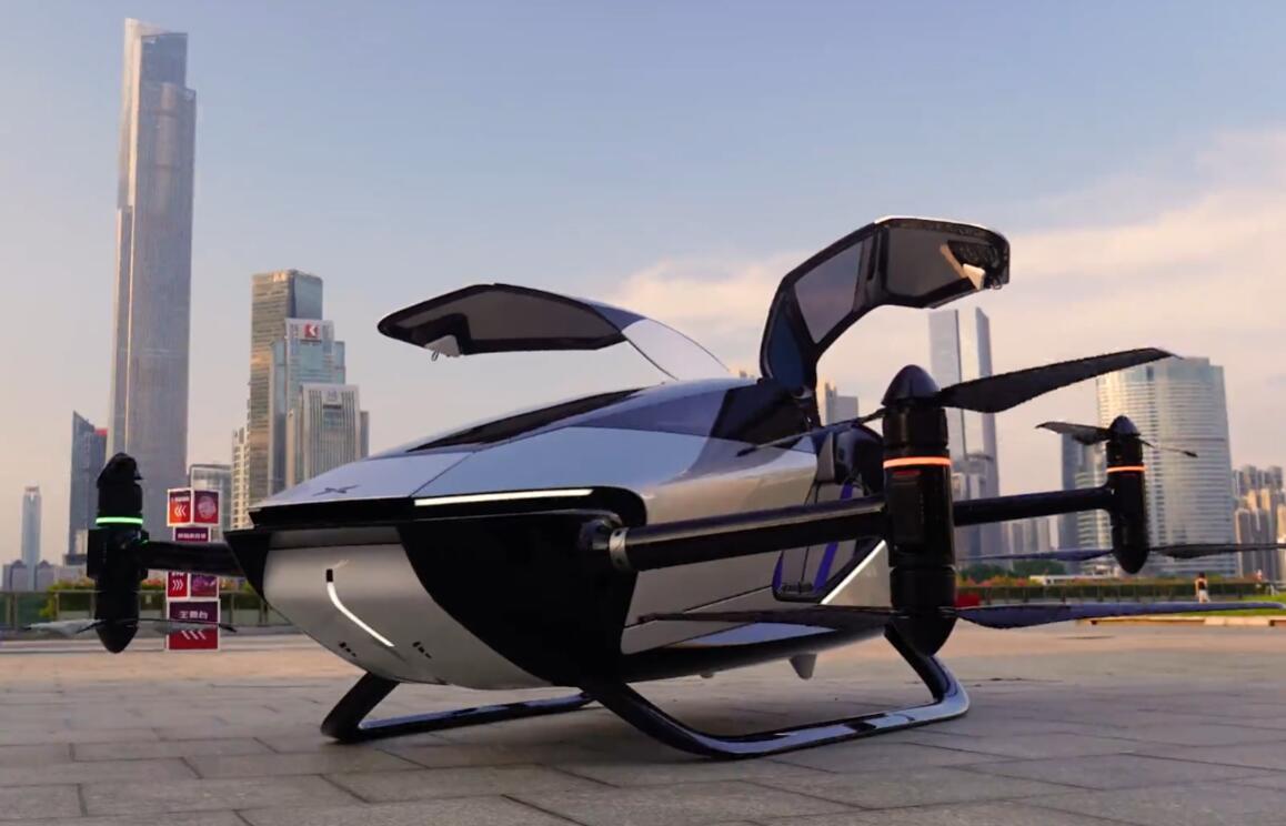 CnEVPost's tweet photo. XPeng-backed HT Aero unveils its vision of flying car for urban scenarios (Video)
https://t.co/Tm0NyNTaV8
$XPEV https://t.co/4z8ocnQZxy