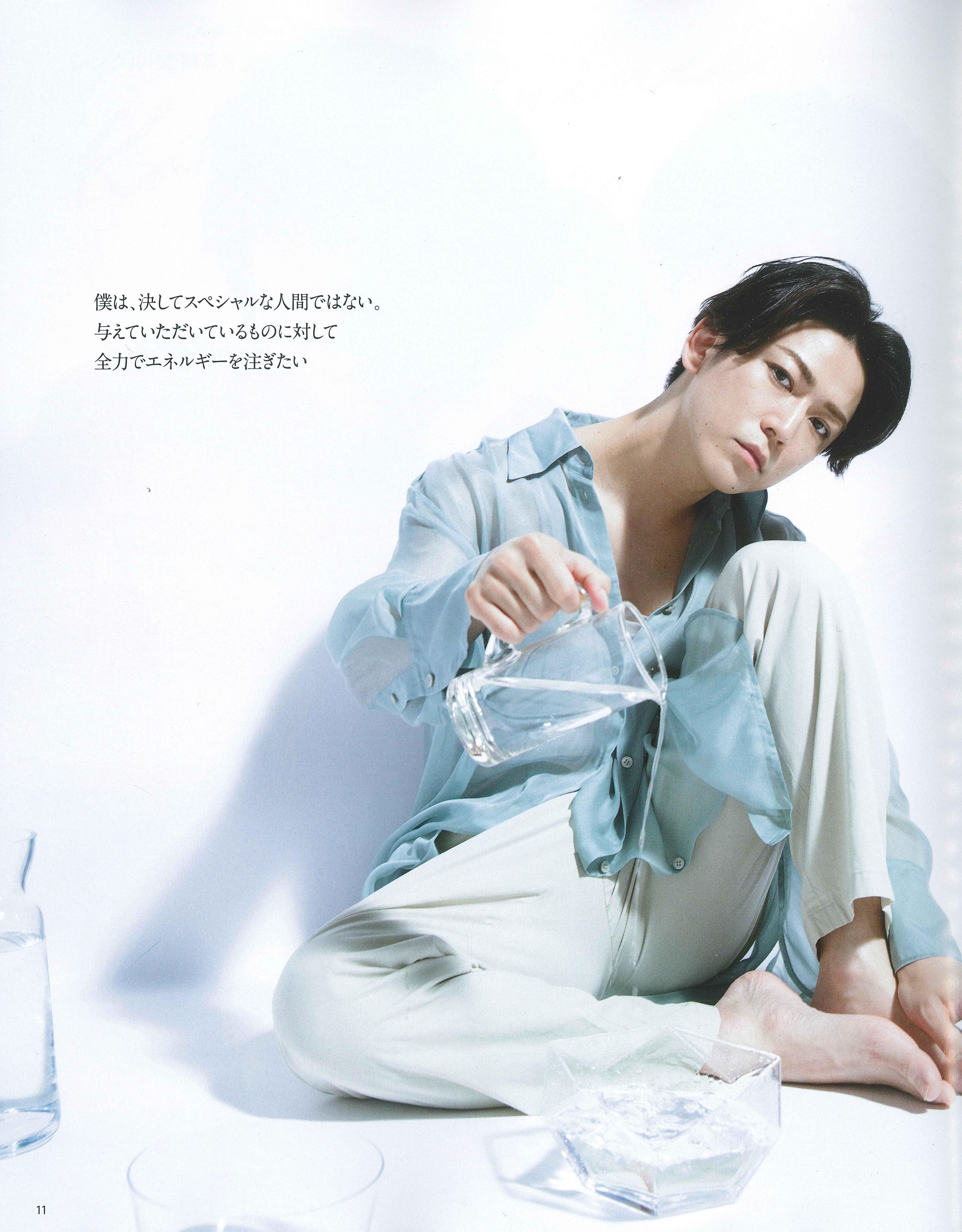 FABfkSxVQAAdOS-?format=jpg&name=4096x409