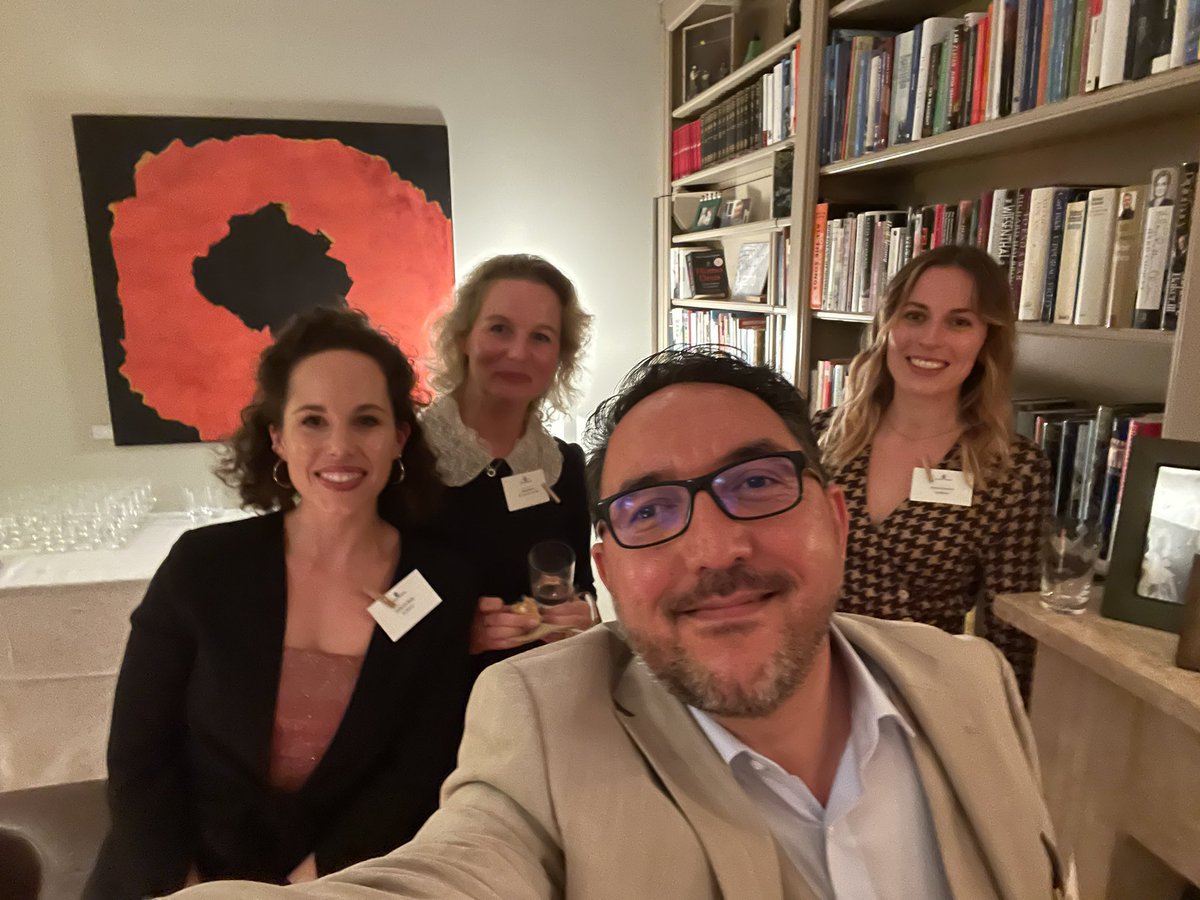 Cawa Younosi (@cyounosi) on Twitter photo 5 Jahre <a href="/AllBrightGer/">AllBright Stiftung</a> Feier mit Unterstützer:innen und Macher:innen in der schwedischen Residenz. Wiebke und Christian haben außerordentliches erreicht, die Reise geht -leider- noch weiter. Denn es gibt noch viel zu tun in Sachen #Gleichberechtigung.
@DieJuramama <a href="/SAP/">SAP</a> <a href="/SAPdach/">SAP D-A-CH</a> 5 Jahre <a href="/AllBrightGer/">AllBright Stiftung</a> Feier mit Unterstützer:innen und Macher:innen in der schwedischen Residenz. Wiebke und Christian haben außerordentliches erreicht, die Reise geht -leider- noch weiter. Denn es gibt noch viel zu tun in Sachen #Gleichberechtigung.
@DieJuramama <a href="/SAP/">SAP</a> <a href="/SAPdach/">SAP D-A-CH</a>