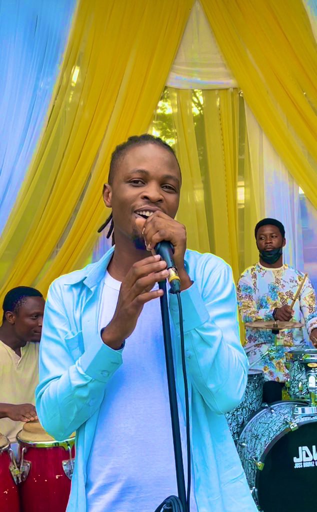 LayconGallery's tweet image. I AM LAYCON out now !!!
onerpm.lnk.to/IamLaycon
#IALbyLaycon