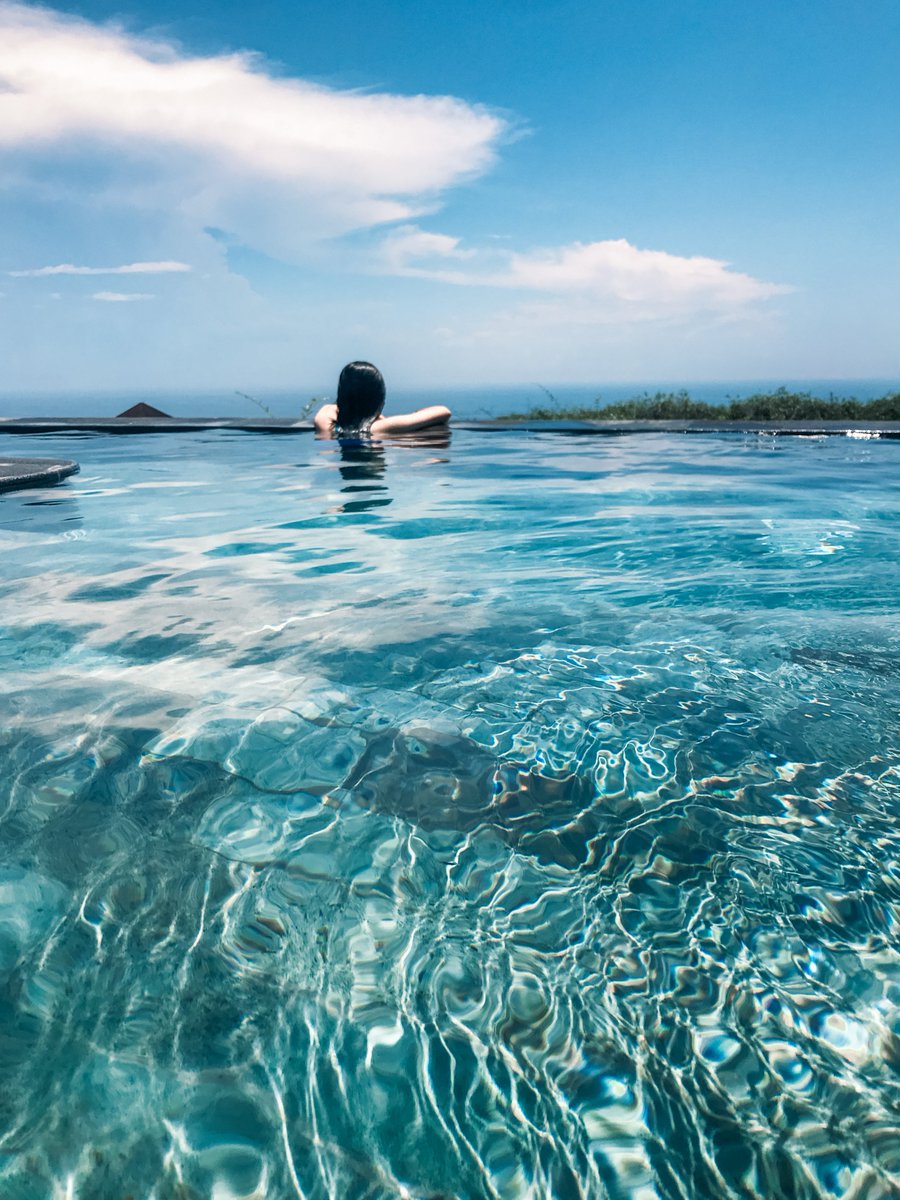 Theoceanviews's tweet photo. #RealEstate has been the top #investment option in all over the world.
The emotional satisfaction of owning your own #property in Bali is inherently very strong.

Contact #TheOceanViews at 🌐 https://t.co/Bnv8EJUt4s

#bali #baliindonesia #balilife #balitravel #luxury #luxuryhomes https://t.co/YsVn6Ju99L