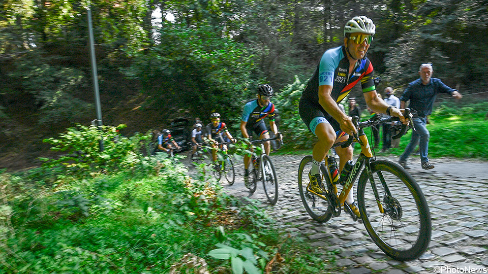 Alles over de WK-wegritten: bekijk het parcours en de uitzendingen bij Sporza
sporza.be/nl/artikels/al…