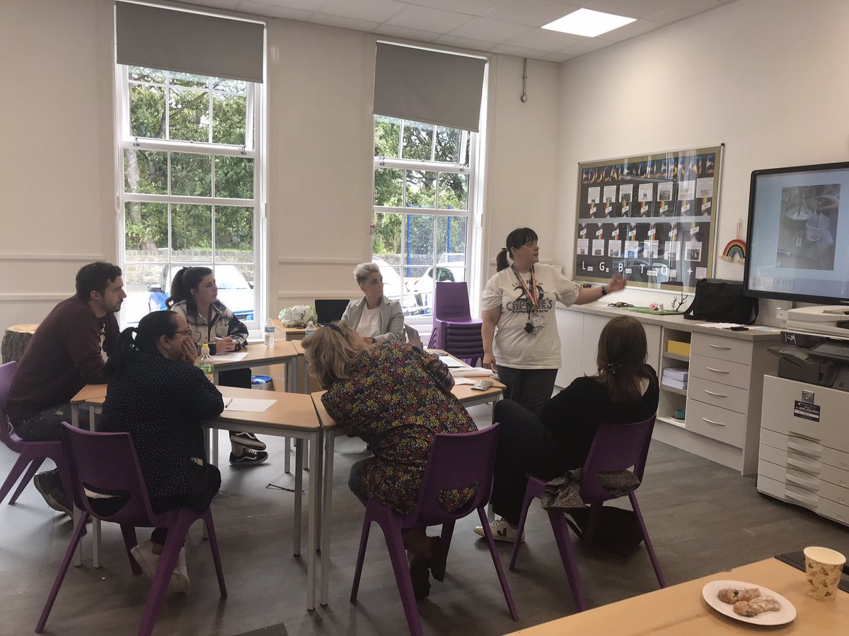 rtagateshead's tweet photo. Wonderful collaboration and exploration on our first T&L carousel as part of our PD Day! Deep learning on cross curriculum threads, extended writing and reciprocal reading! Great questions, engagement and insights team! πππββοΈπββοΈπ€π #RTAcommunity #RTAcurrency #CPD https://t.co/P4olsFvuhS