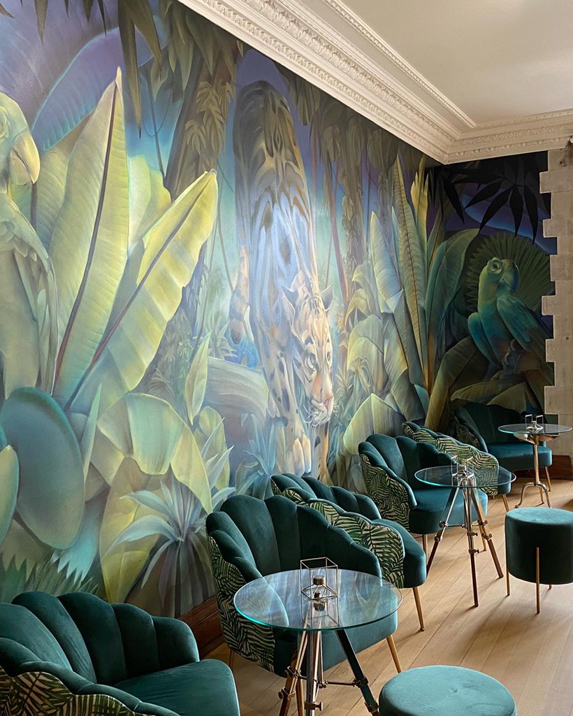 TeaFromTheManor's tweet photo. We had a great morning visiting the team at @hallstandon
An incredible building with beautiful decoration and most importantly a brilliant and friendly team! 

#weddingvenue #newopening #talkingtea #teafromthemanor #cheshiretea #northwesttea https://t.co/dMsRET9gKV