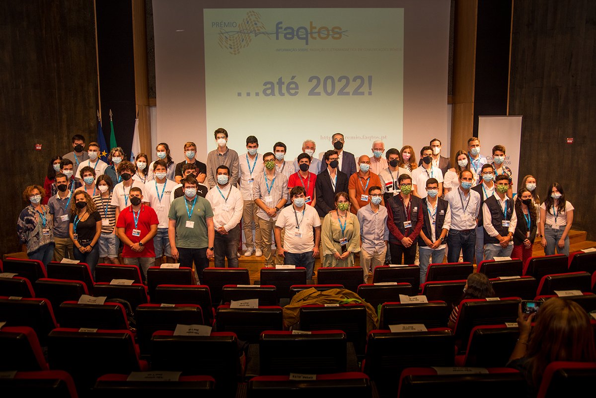 faqtos's tweet photo. 👉Prémio FAQtos 2021
Os resultados finais do Prémio FAQtos 2021 já estão disponíveis no site do FAQtos em https://t.co/ZkQsTKu3SZ. Brevemente ficarão também disponíveis as fotos do evento em https://t.co/l1KFQCsrFO https://t.co/dM0zonrFfB