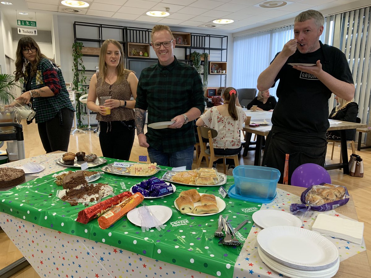 Barnsley_DMC's tweet photo. Fancy coffee and a cake? Raising money and kicking cancer’s a** 😀☕️ Today in The Hub still a few brews left! #MacmillanCoffeeMorning #DoMakeCreate #LoveDMC https://t.co/2T3MEY5Ny2