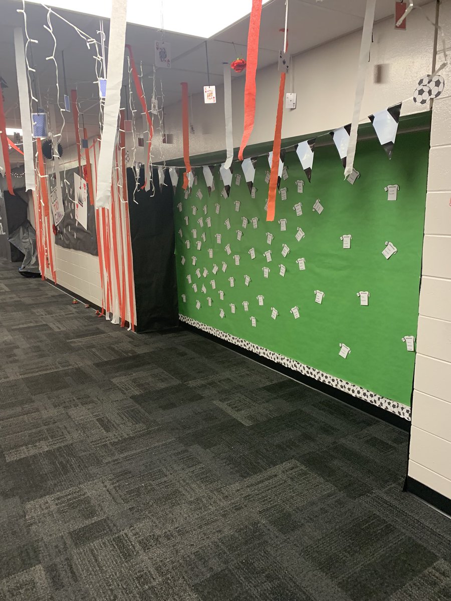 jeff_principal's tweet photo. Juniors!
#Homecoming2021 https://t.co/qqZQLPShfP