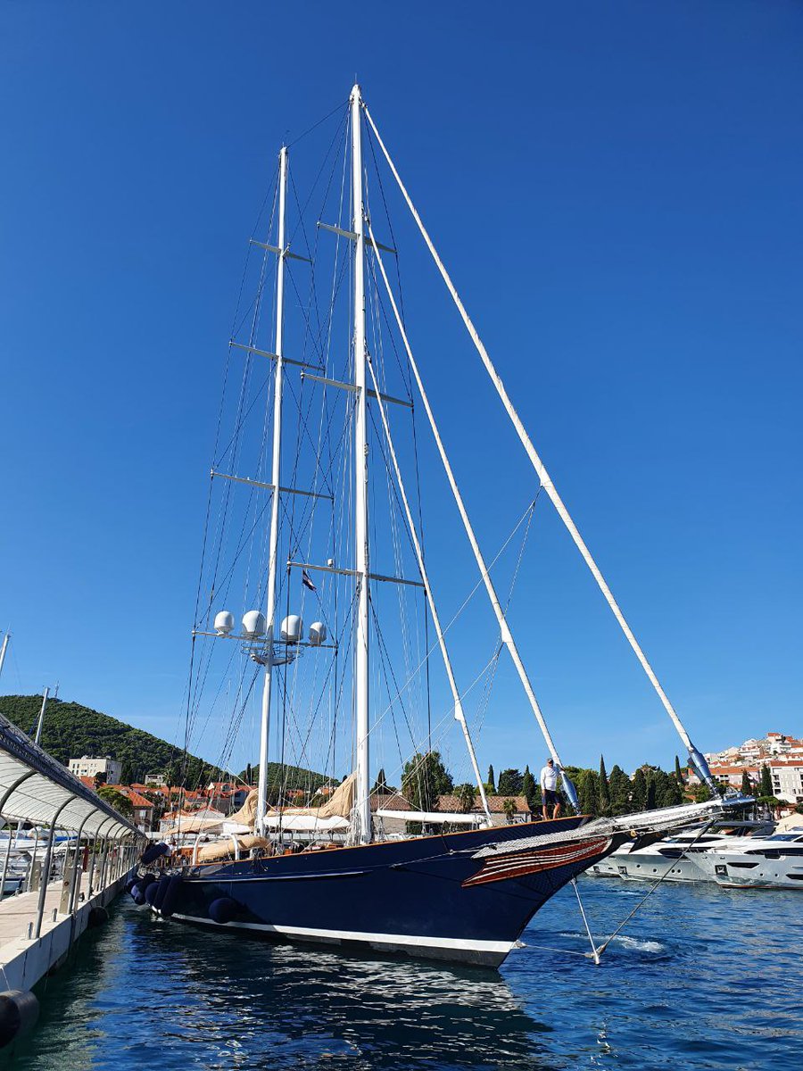 [MARINA FRAPA DUBROVNIK]

The journey is just a important as the destination! 💯😎☝