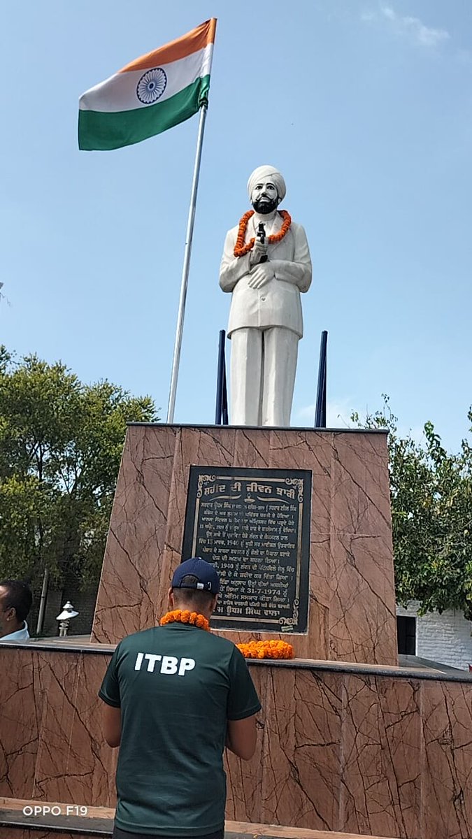 ITBP_official's tweet photo. ITBP cycle rally on #AzadiKaAmritMahotsav from Jallianwala Bagh to Rajghat at the memorial of Shaheed Udham Singh in Sunam, District Sangrur, Punjab today paid tributes and organised a programme to salute the freedom fighter.
 
#Amritmahotsav
#Himveers https://t.co/mCdhgUrYKI