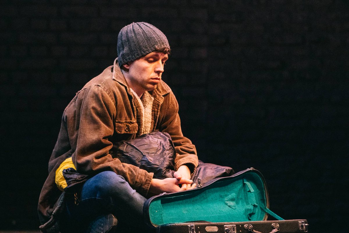 LiveTheatre's tweet photo. 2/7 Production pics for #YourVoiceNorthEast - check out @DixitaPandyaMay @AriyaLarker &amp; Jake Jarratt in #TheBigWelcome written by @VivekNityananda directed by @HumTheWord - sometimes we find the answers in the most unsuspecting of places... https://t.co/o5Z7rpRHzD https://t.co/dwBbW2ZQmT