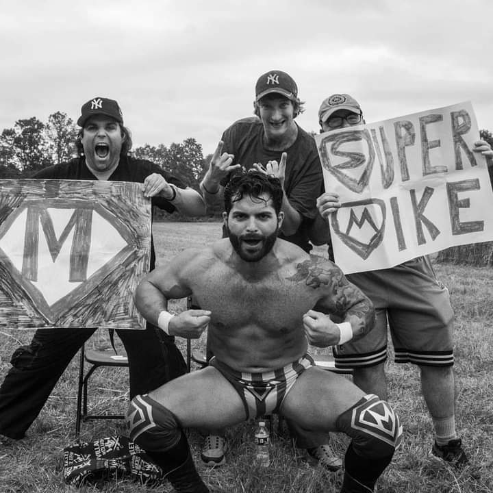 NuMetalSignGuy's tweet photo. All coming full circle!
Happy 1 year Anniversary @INVICTUSProWre1
Will never forget traveling to the farm in Flemington,NJ to watch @ManOfSteelMV Taverna kick @cpawrestles butt and jump off a haystack.
Wait. That was #NickStapp?
Oops. https://t.co/UnI3DCh3Ag