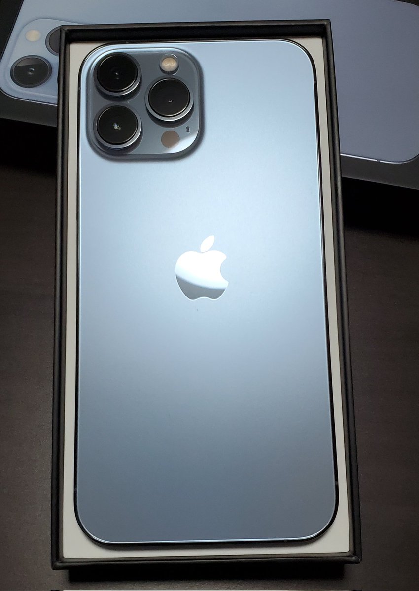 ケーオーシー 米国投資 On Twitter Iphone13promax買っちゃいました キャリア版で17万円 たっけーい 最後の返却すれば10万円くらいの負担らしいですが 贅沢品ですね 代わりに通信費出来るだけ下げよ Iphone13