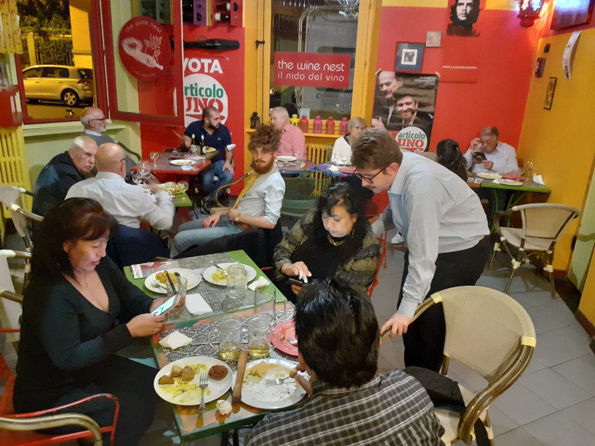 ritella_ale's tweet photo. Ieri sera abbiamo presentato la nostra squadra per la Circoscrizione 3 in vista delle elezioni. Ci ha raggiunti anche la candidata presidente.
Noi ci siamo e vogliamo rappresentare al meglio #BorgoSanPaolo #Cenisia #CitTurin #BorgataLesna #PozzoStrada.
#ArticoloUnoCÉ https://t.co/mcyNW5AvIu