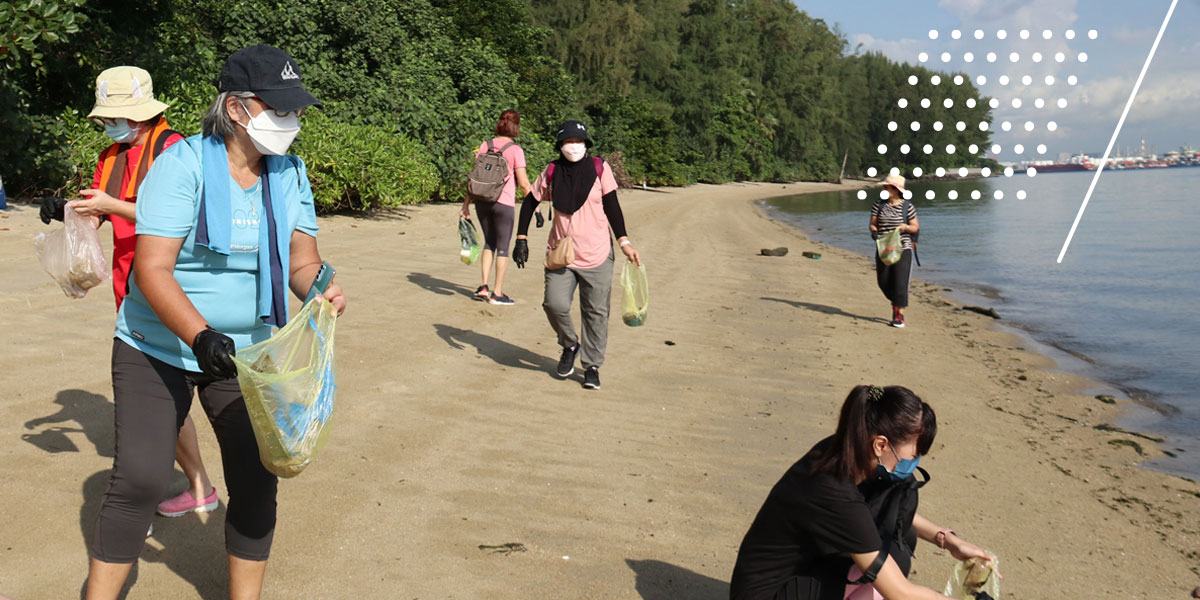 Sabre_APAC's tweet photo. And off we go doing our part to keep Singapore clean and green! Plogging in small groups of five and setting off at staggered timings this morning, we took a 13km scenic walk from Punggol Park connector to Coney Island and back.#WeAreSabre #SabreAPAC #GiveTogether #MentalWellness https://t.co/mTgCOao9Wj