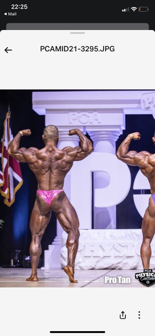 I donned the pink posers just for you guys 💗 https://t.co/JOwgqbWVc5 https://t.co/6NdxaXWX23<a href="/tag/muscle"class="tags"><span>#muscle</span></a>