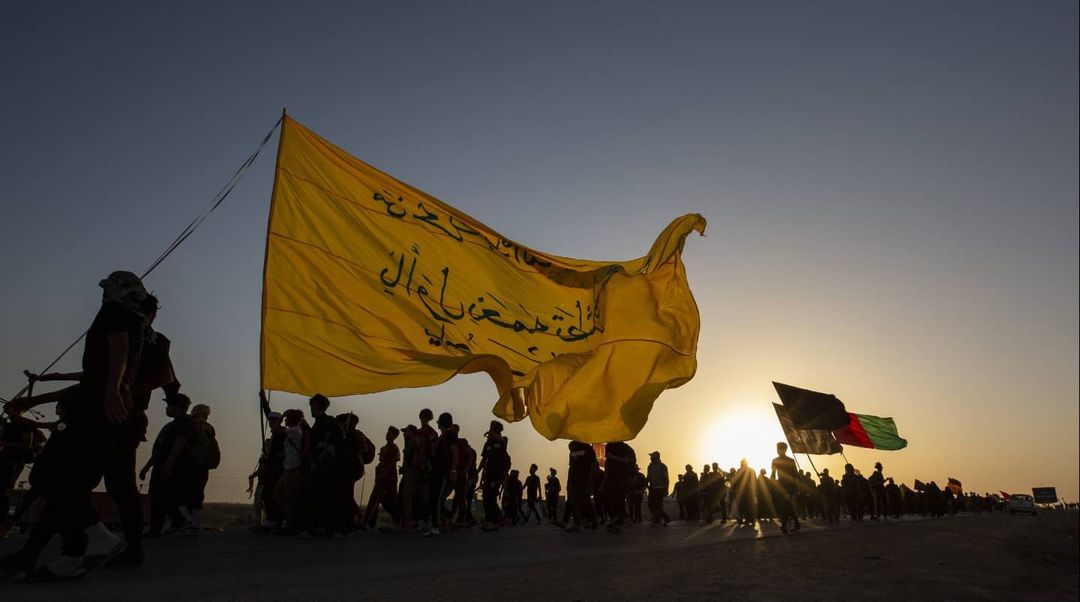 AinZahra112's tweet photo. The Walk Towards Heaven 💓🕊.
#Arbaeen2021
#AzadariWillContinue https://t.co/R7JozFd6N2