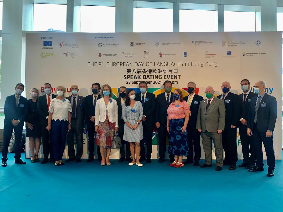 IrelandinHK's tweet photo. We met lots of people interested in the Irish language at the #EuropeanDayofLanguages Speak Dating event yesterday. We spoke a cúpla focal with over 70 speakdaters. #coeEDL #hongcong https://t.co/lMICCJhECi